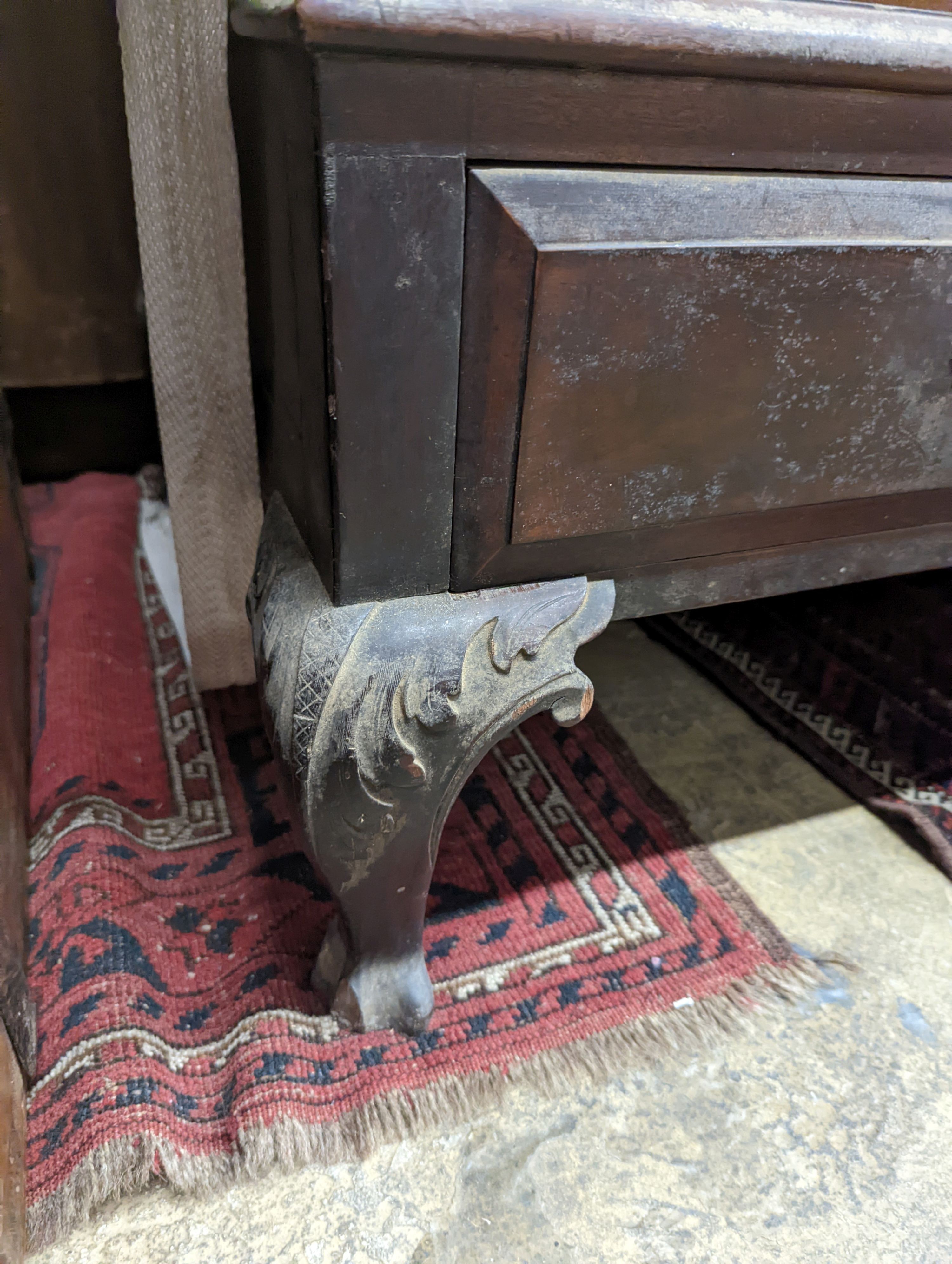 A George III mahogany mule chest, length 128cm, depth 63cm, height 103cm